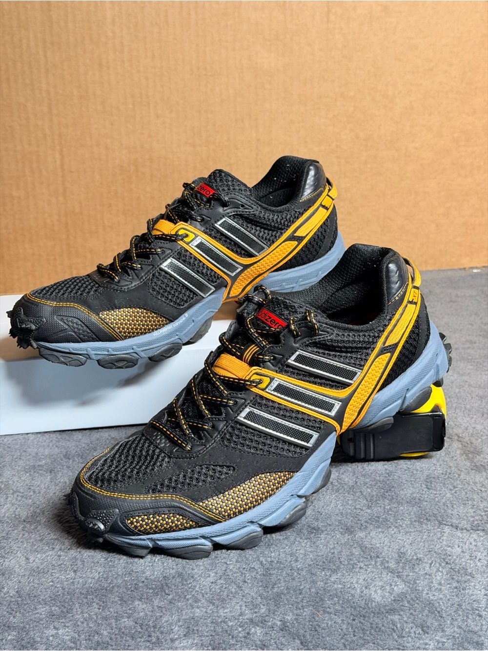 Vintage Adidas Adizero XT Trail Running Shoes Black Yellow Men Size